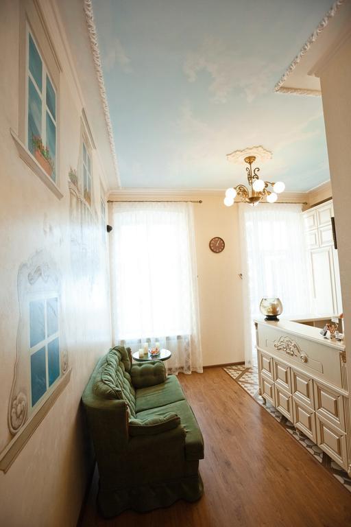 Гостевой Дом  Inn Львов Экстерьер фото